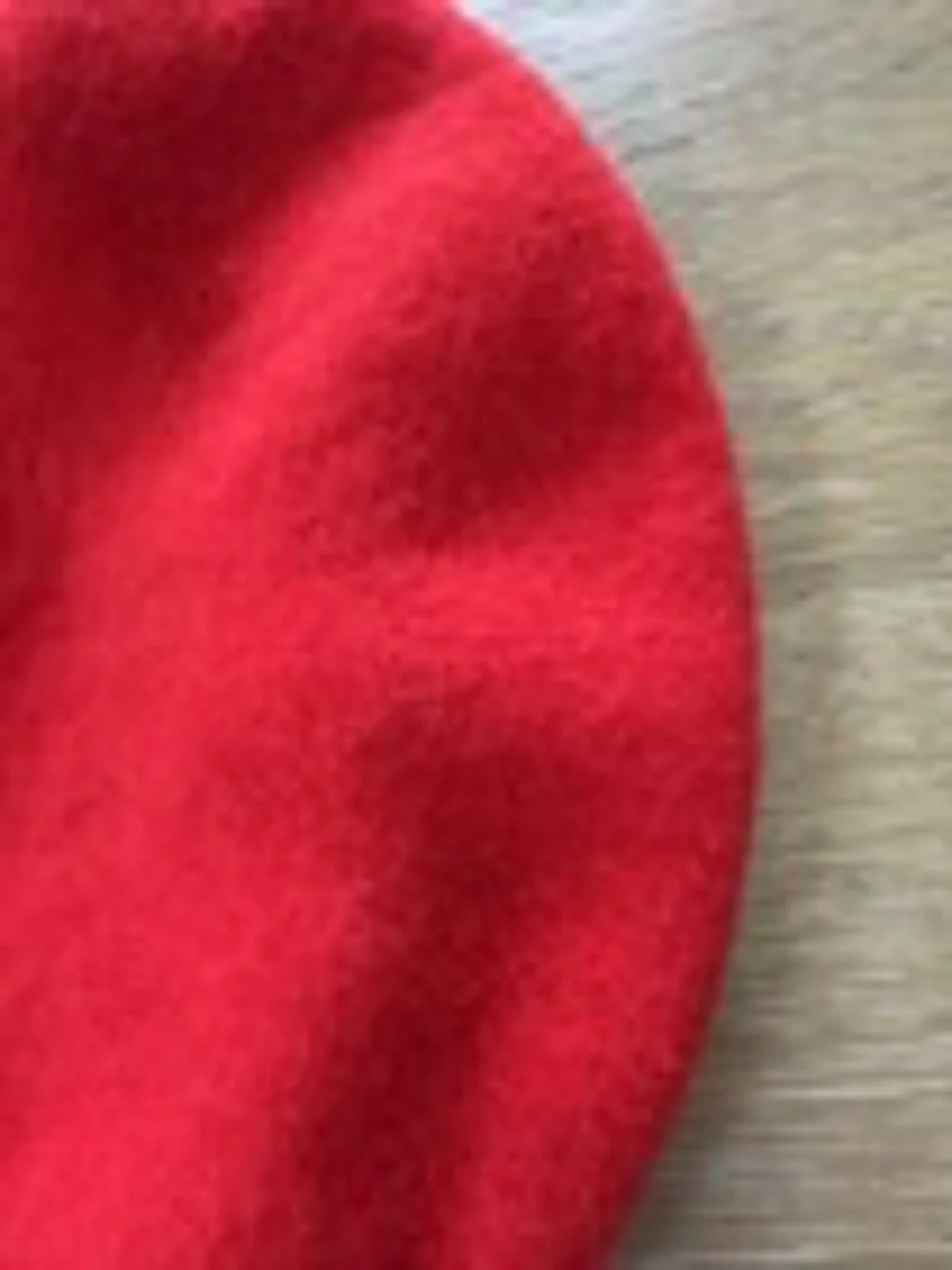 Red Kangol Modelaine Wool Beret with RARE Hat Pin Set Feather Stick Pin Women's